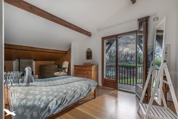 Maison à vendre |  Saint-Jean-d'Illac |  7 pièces | 201 m²