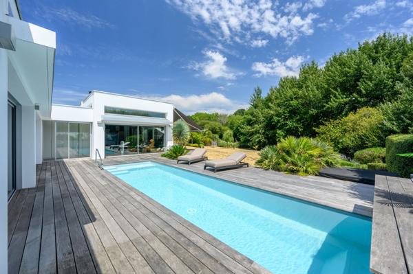 Vente Maison contemporaine Ploemeur 5 Pièces 167 m²