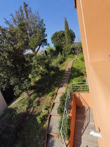À vendre - Villa, 5 pièces située à Collioure (66190)