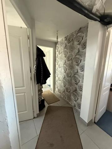 Vente                                                      Appartement
                        
                     3 pièces                      40 m2                     à Melun
