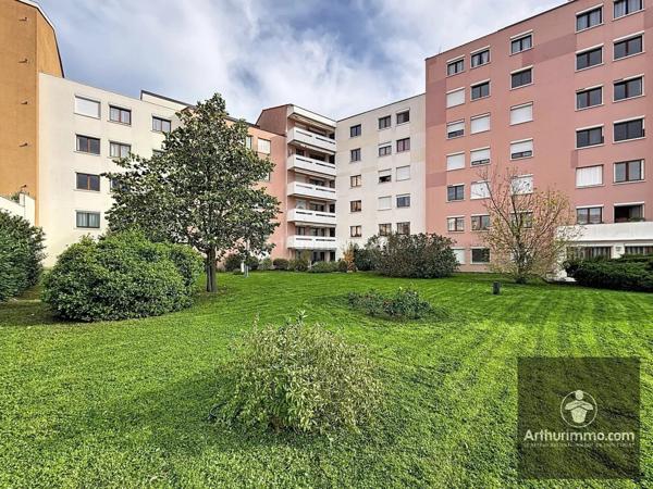 Vente Appartement 4 pièces 104 m2 à Roanne