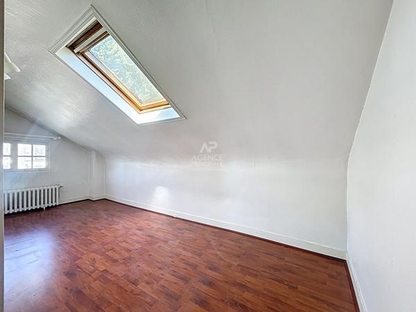 Maison CHATOU 5 pièces €439 000 ** - Référence 161516