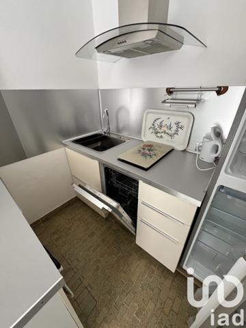 Appartement 1 pièce de 24 m² à Gréoux-les-Bains (04800)