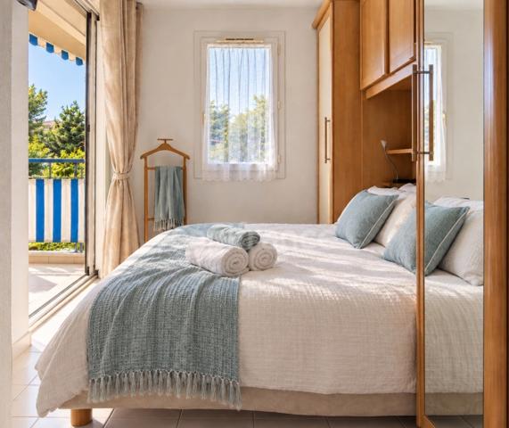 VAUX-SUR-MER – PONTAILLAC | T2 AVEC TERRASSE ET PISCINE À DEUX PAS DE LA PLAGE