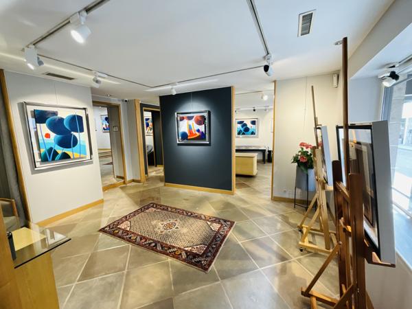 Pont-Aven (29930) Très Bel Immeuble à usage mixte sur 3 niveaux à Pont-Aven