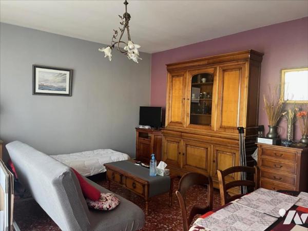 APPARTEMENT AVEC BALCON