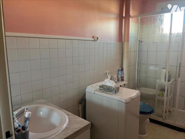 APPARTEMENT AVEC BALCON