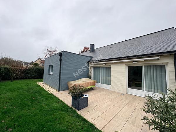 Maison de plain-pied à Montreuil-Juigné - 3 chambres - jardin - garage