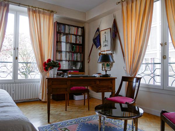 Appartement T5 de 130 m² de prestige avec garage et cave dans résidence avec ascenseur "Angers Château/ Académie"