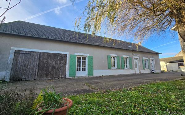 Maison à vendre    5 pièces •  Artenay