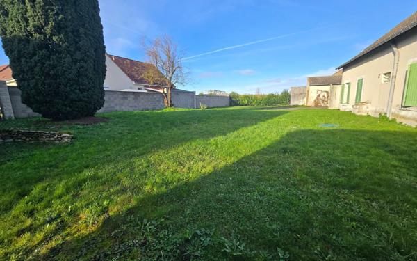 Maison à vendre    5 pièces •  Artenay