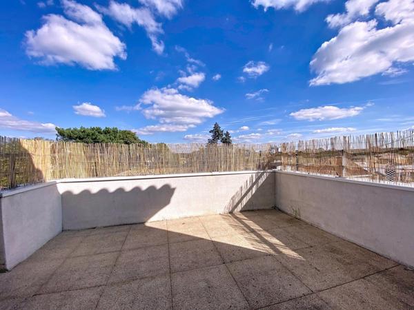 T3 avec ascenseur, 2 terrasses et 2 parkings