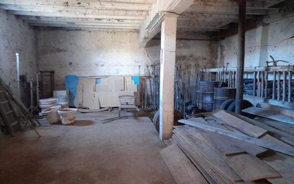 Maison à vendre    1 pièce •  Valensole