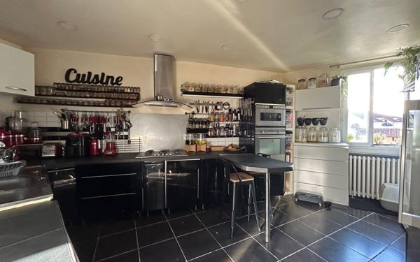 Maison à vendre    4 pièces • 120,76 m2 Vienne