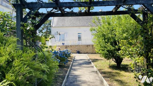 A LA TRINITÉ-SUR-MER (56470) – MAISON DE PLAIN-PIED AVEC POTENTIEL D’AGRANDISSEMENT