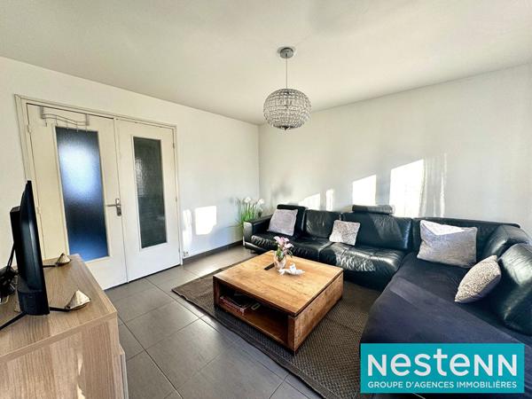 Appartement Villeurbanne 4 pièce(s) 70m2 - Cave - Parking collectif fermé et sécurisé