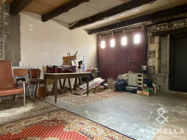 Maison de bourg en pierre