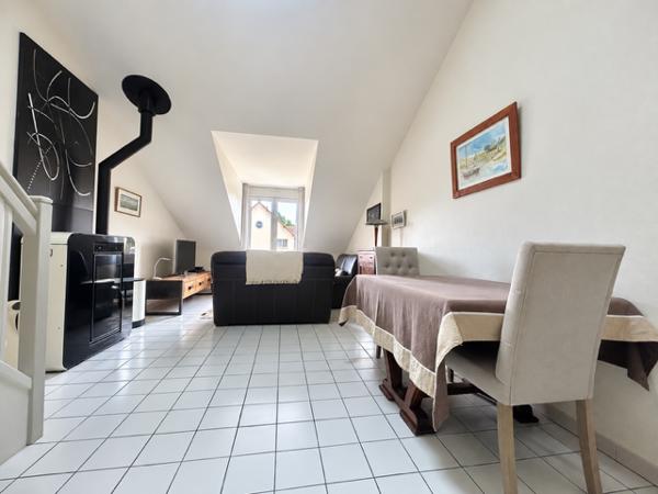 BRETIGNY-SUR-ORGE - APPARTEMENT DUPLEX F3 - 90 m2 au sol - Hauteur Cathédrale - Excellent état - Petite réside
