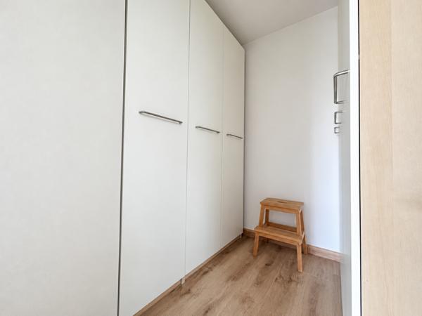 BRETIGNY-SUR-ORGE - APPARTEMENT DUPLEX F3 - 90 m2 au sol - Hauteur Cathédrale - Excellent état - Petite réside