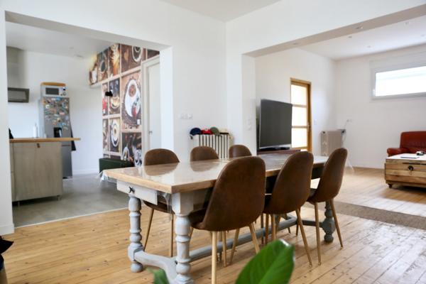 Maison à vendre 4 pièces, sous sol, cave, garage, atelier, + studio à amenager, sur une parcelle de 285m2 à REIMS (51)