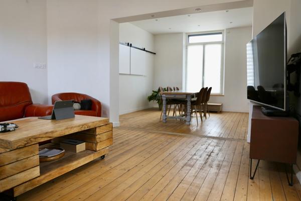 Maison à vendre 4 pièces, sous sol, cave, garage, atelier, + studio à amenager, sur une parcelle de 285m2 à REIMS (51)