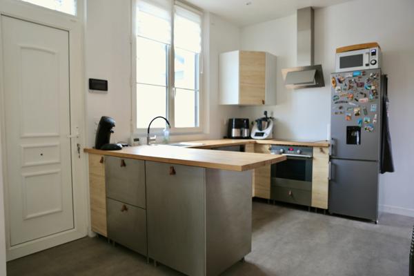 Maison à vendre 4 pièces, sous sol, cave, garage, atelier, + studio à amenager, sur une parcelle de 285m2 à REIMS (51)