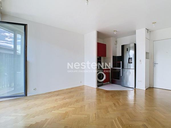Appartement 2 pièces à louer à Issy-les-Moulineaux - 34.65 m², balcon, parking
