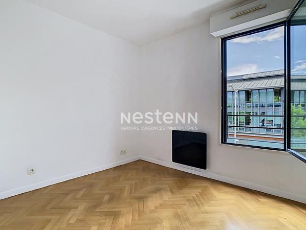 Appartement 2 pièces à louer à Issy-les-Moulineaux - 34.65 m², balcon, parking