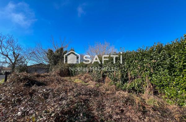 Immeuble de 250 m2 à Blanquefort Gironde