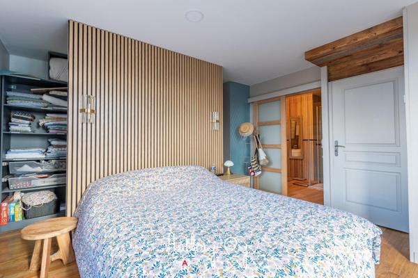 Maison à VIRE NORMANDIE, 14500 - 6 pièces 201m²