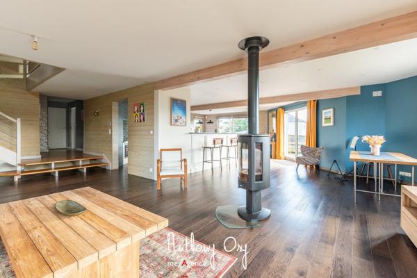 Maison à VIRE NORMANDIE, 14500 - 6 pièces 201m²