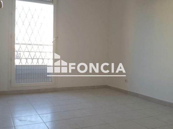 Location Appartement 3 pièces 59.82 m² - 26 AVENUE COROT Marseille 13013
