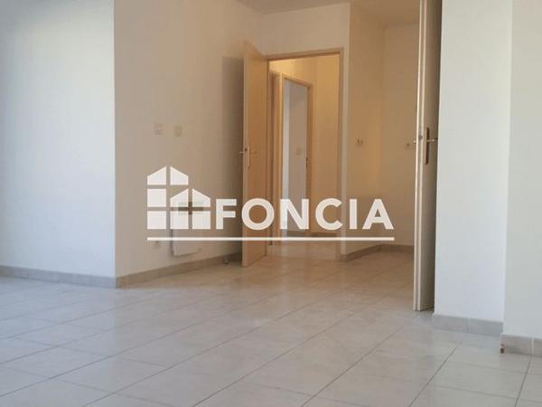 Location Appartement 3 pièces 59.82 m² - 26 AVENUE COROT Marseille 13013