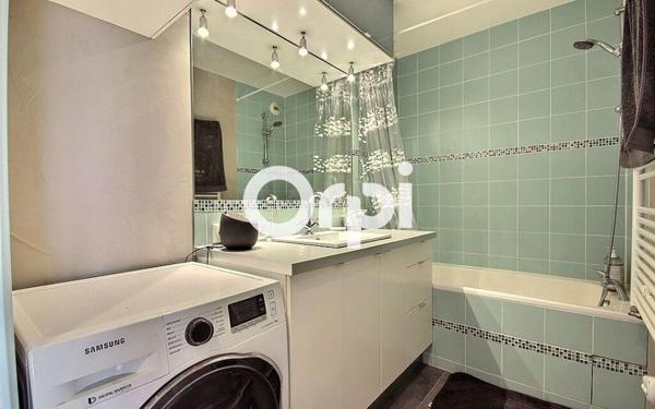 Appartement à vendre    3 pièces • 60,64 m2 Élancourt