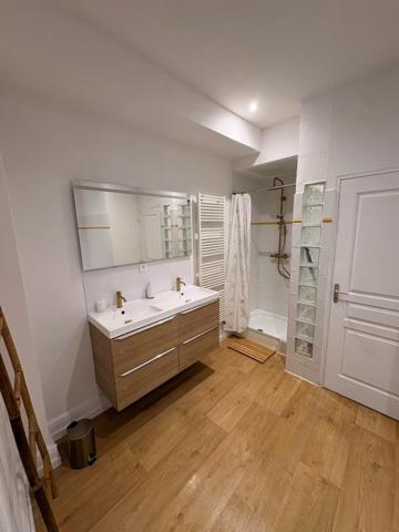 Beaucoup de charme appartement totalement rénové