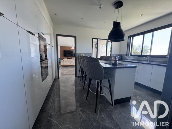Maison à vendre 5 pièces 140 m² Les Sorinières