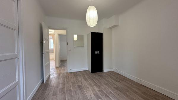 Appartement à vendre de 4 pièces principales en centre ville de Compiègne