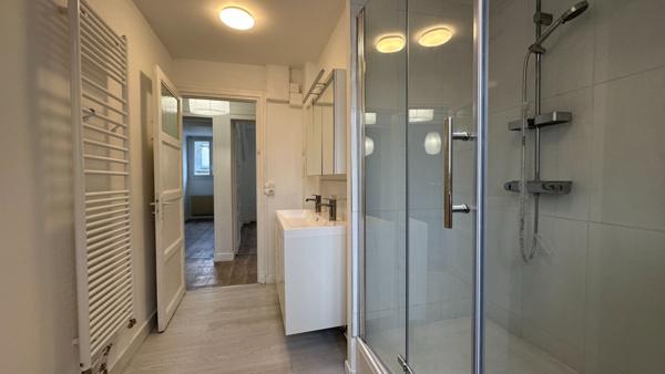 Appartement à vendre de 4 pièces principales en centre ville de Compiègne