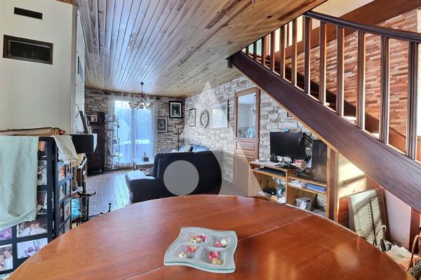 Maison 6 pièces 106.7 m2