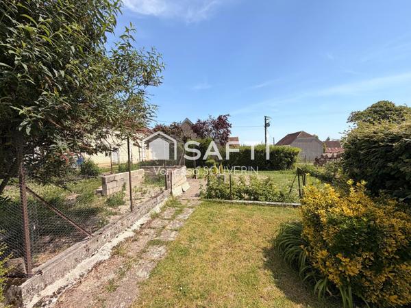 Maison T5 avec dépendances et 3 garages et jardin