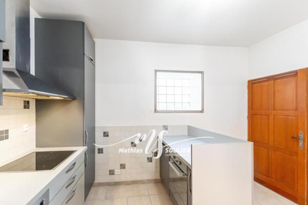 T3 duplex rénové de 63.74 m² proche centre Rousset