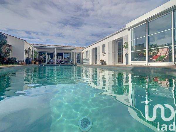 Maison à vendre 7 pièces 211 m² Charron