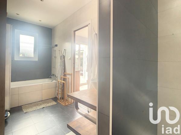 Maison à vendre 7 pièces 211 m² Charron