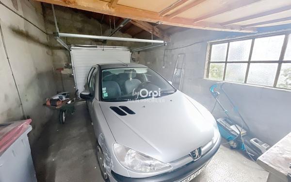 Maison à vendre    3 pièces •  Montluçon