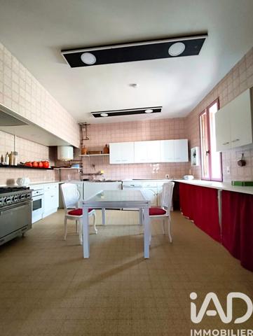 Appartement à vendre 4 pièces 195 m² Gruissan