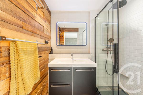 Appartement T4 à vendre  4 pièces - 79,24 m2 ANNECY - 74