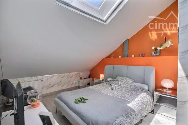 A VENDRE MAISON 6 PIECES 113 M2 / 198 M2 VALGELON LA ROCHETTE 73110.