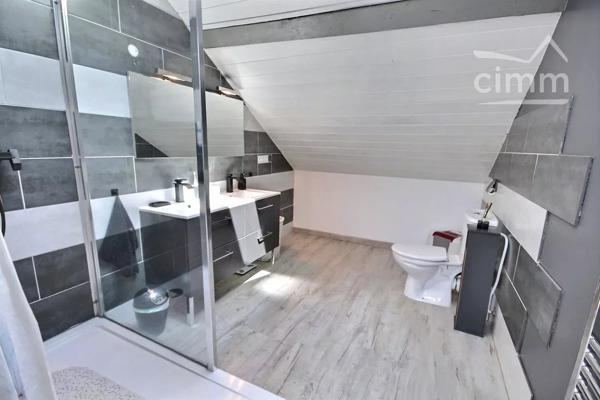 A VENDRE MAISON 6 PIECES 113 M2 / 198 M2 VALGELON LA ROCHETTE 73110.