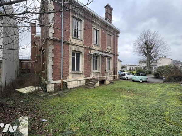 Immeuble Suzanne Noel ancienne maternité de LAON (1500 m2)