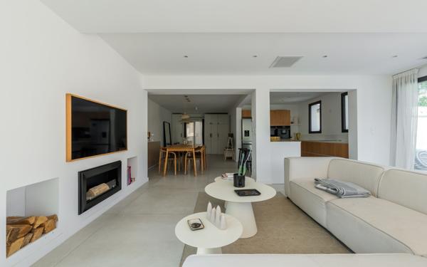 Maison à vendre    5 pièces • 118,60 m2 Cagnes-sur-Mer